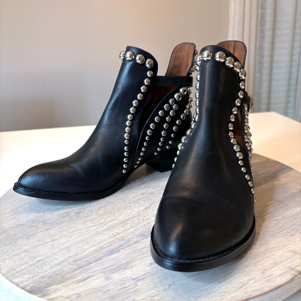 Jeffrey Campbell Rylance Black Leather Studded Ankle Booties Cut Out Size 8.5 - Picture 3 of 11